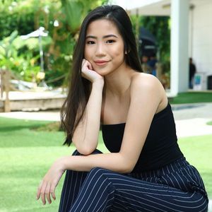 Meet your Posher, Allegra